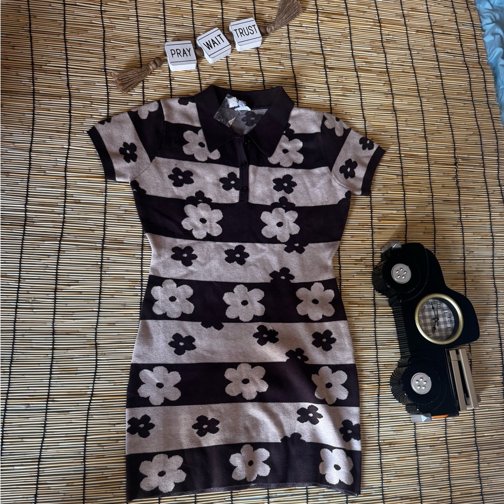 Le Lis Black and Cream Floral Mini Dress